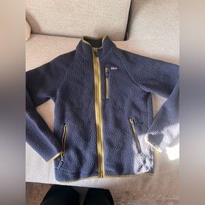 Boys Patagonia jacket XXL 16-18